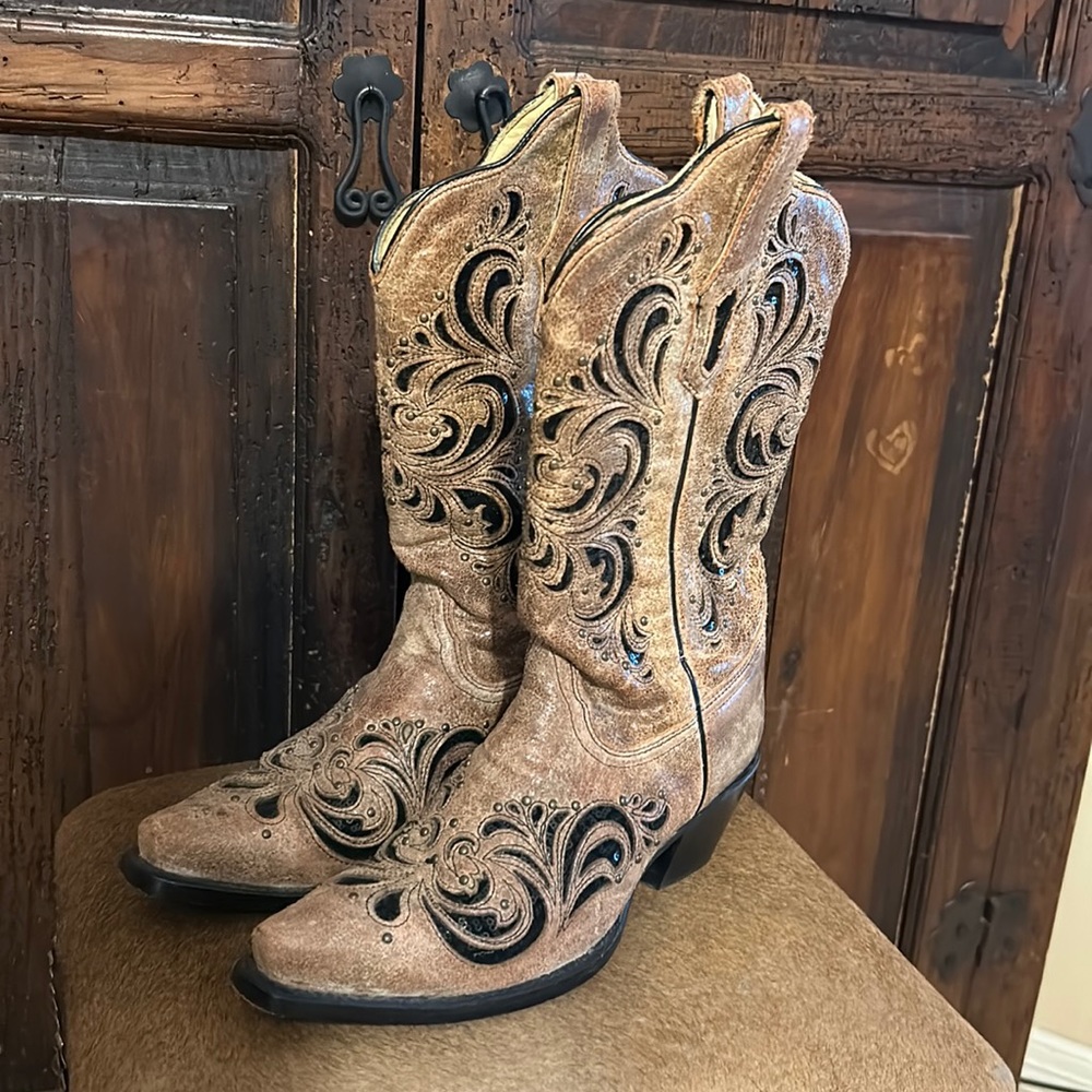 Corral sequins boots